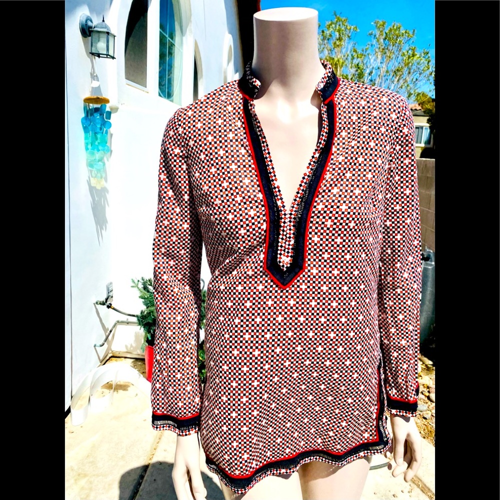 Beautiful Tory Burch blouse in size 4